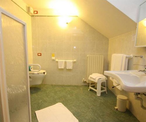 Albergo Corte Antica Villafranca di Verona Buitenkant foto