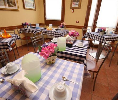 Albergo Corte Antica Villafranca di Verona Buitenkant foto