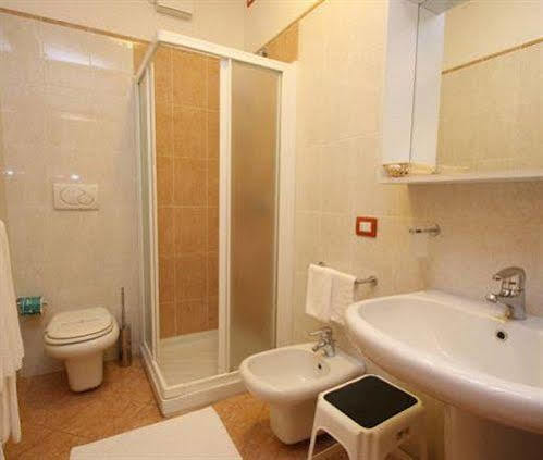 Albergo Corte Antica Villafranca di Verona Buitenkant foto